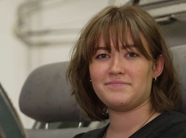 Felicia, elev på flygteknikprogrammet